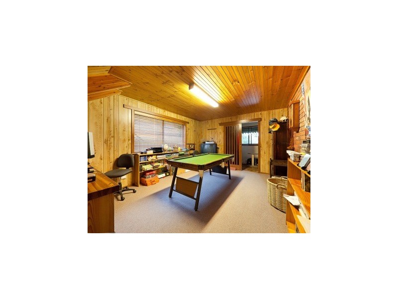 38 Mountain View Drive, Lavington NSW 2641