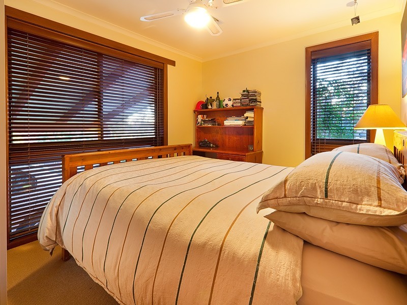 38 Mountain View Drive, Lavington NSW 2641