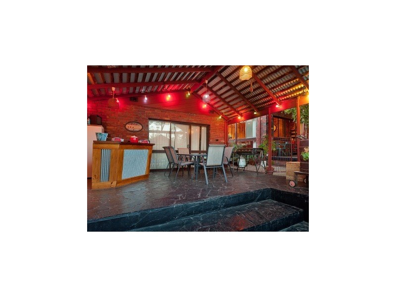 38 Mountain View Drive, Lavington NSW 2641