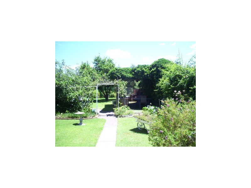 1039 Corella Street, North Albury NSW 2640