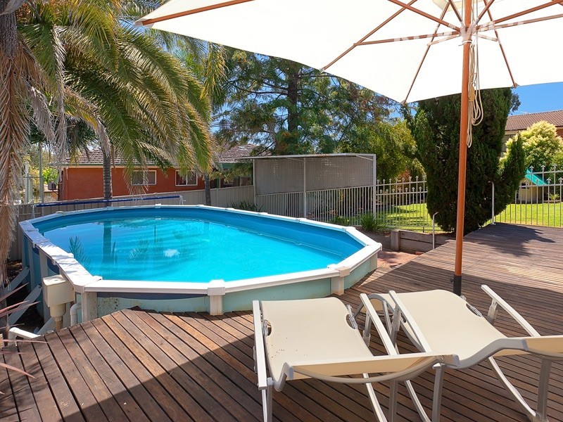 435 Parkview Crescent, Lavington NSW 2641