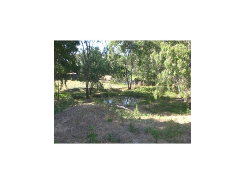 96 Victoria Street, Howlong NSW 2643