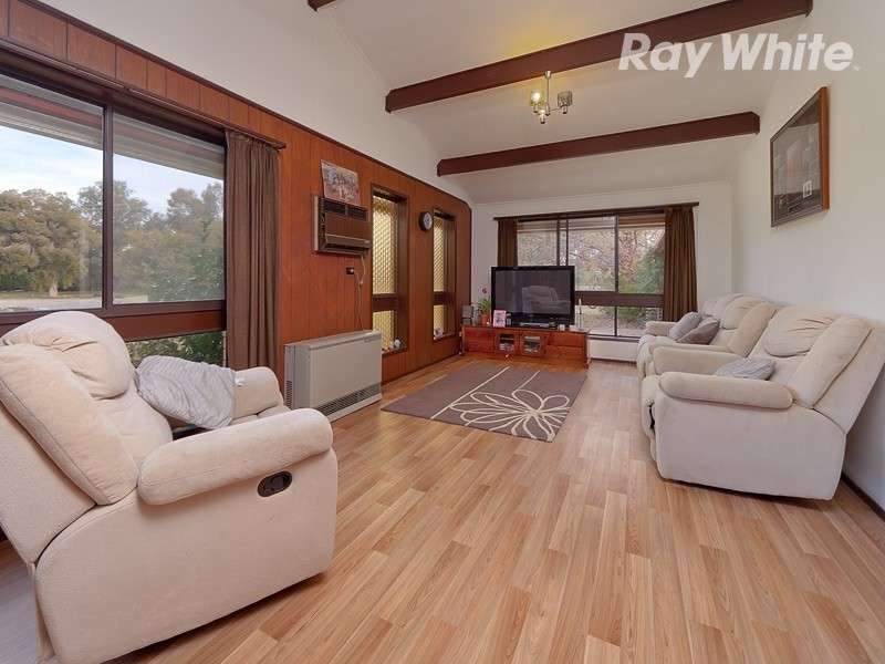83 Pell Street, Howlong NSW 2643