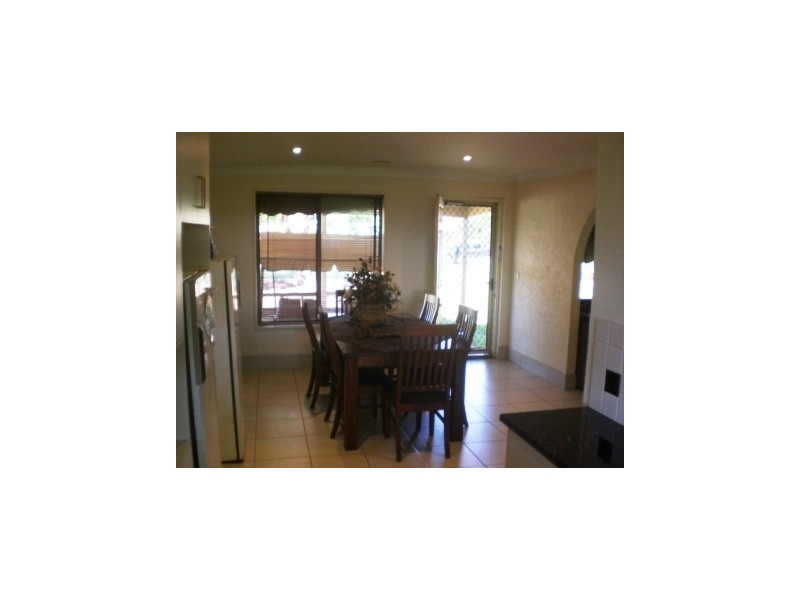 135 Hammer Street, Howlong NSW 2643