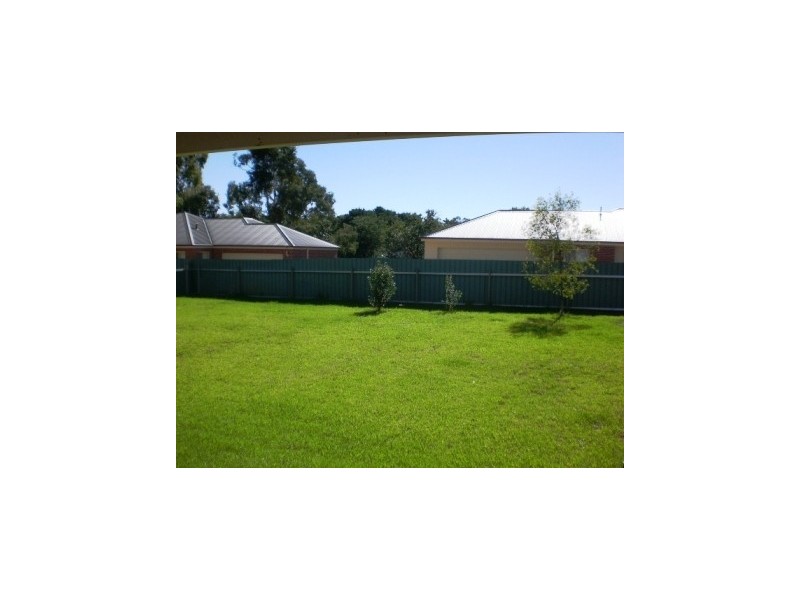 135 Hammer Street, Howlong NSW 2643