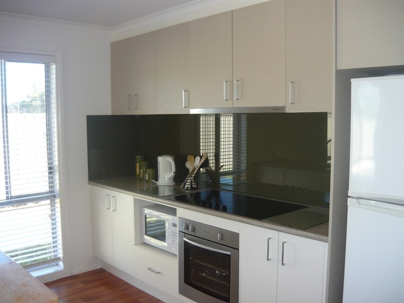 17 Jacob Street, Burrumbuttock NSW 2642