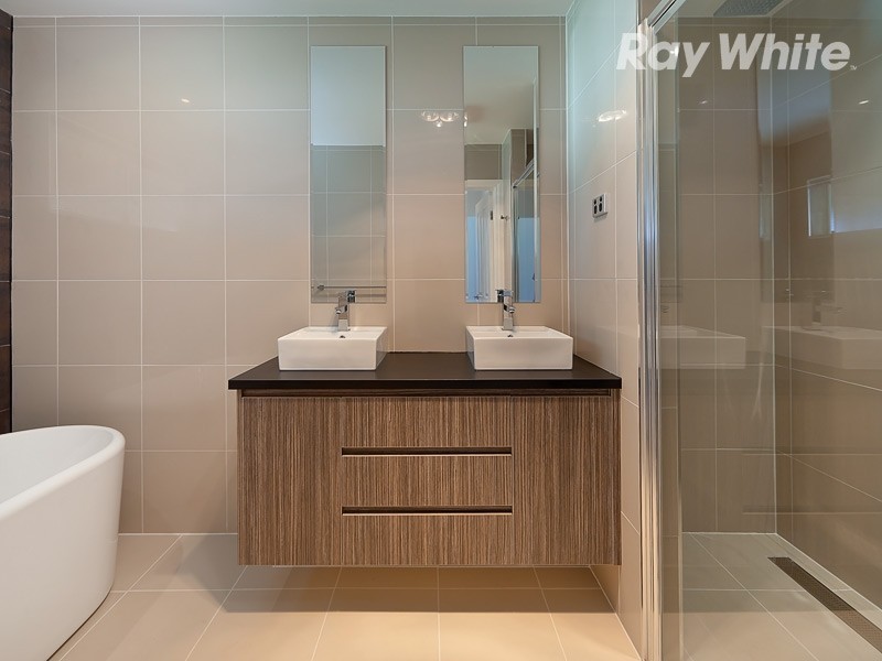 587 Osborne Street, Lavington NSW 2641