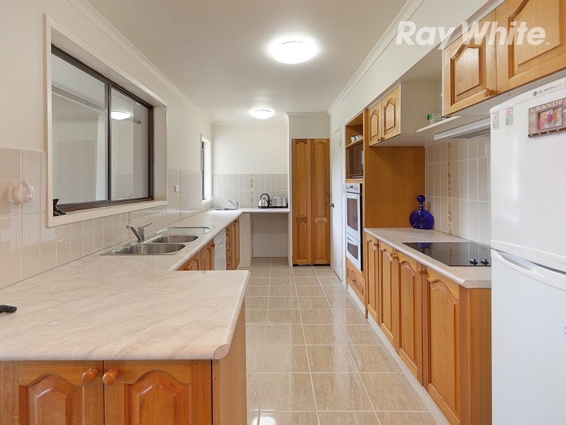 126 Sturt Street, Howlong NSW 2643
