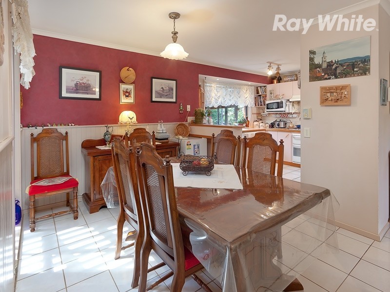 92  Hammer Street, Howlong NSW 2643