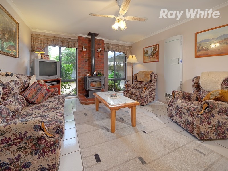 92  Hammer Street, Howlong NSW 2643