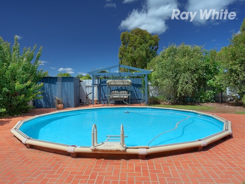 92  Hammer Street, Howlong NSW 2643