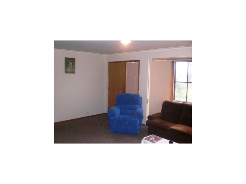 152 Jude Street, Howlong NSW 2643