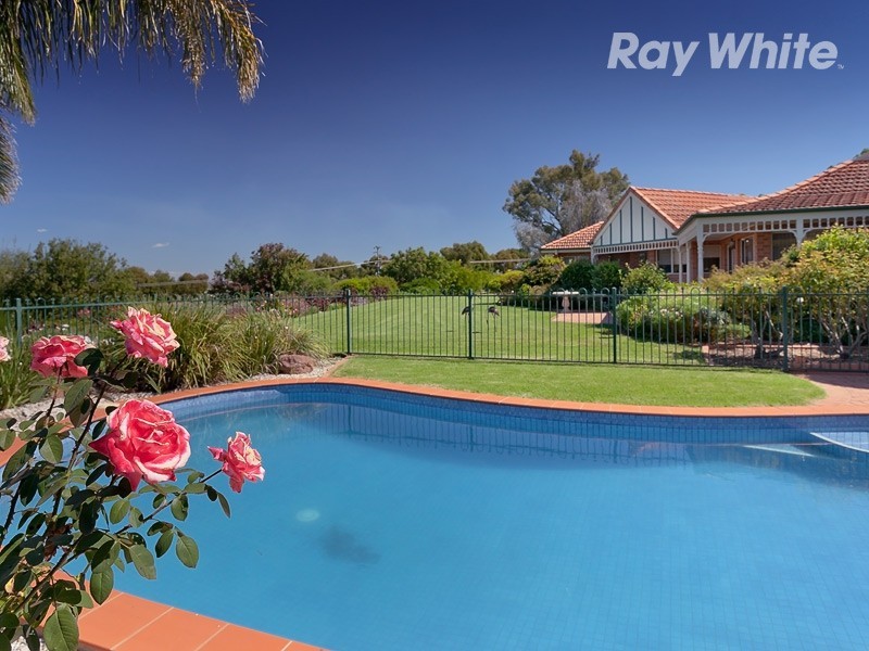 14 Sarah Street, Gerogery NSW 2642