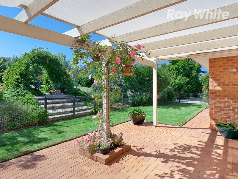 14 Sarah Street, Gerogery NSW 2642