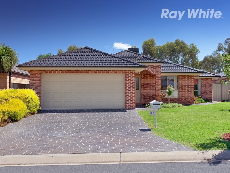 120 Dryandra Way, Thurgoona NSW 2640