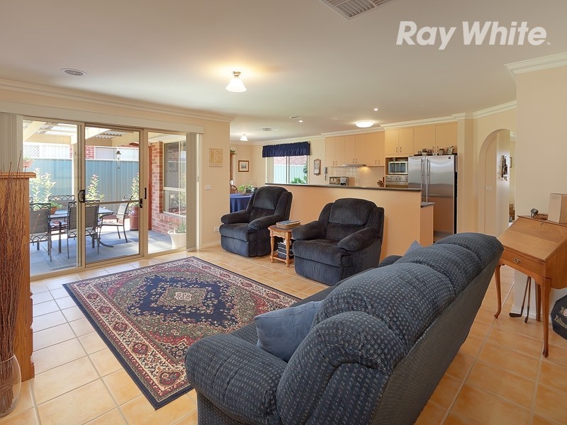 120 Dryandra Way, Thurgoona NSW 2640