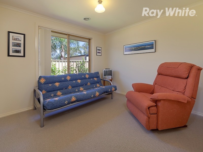 120 Dryandra Way, Thurgoona NSW 2640
