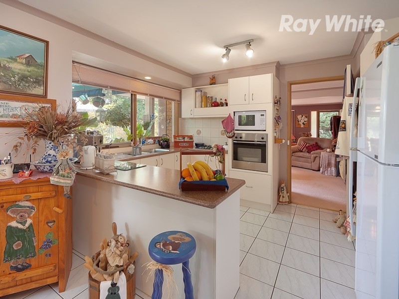 92 Larmer Street, Howlong NSW 2643