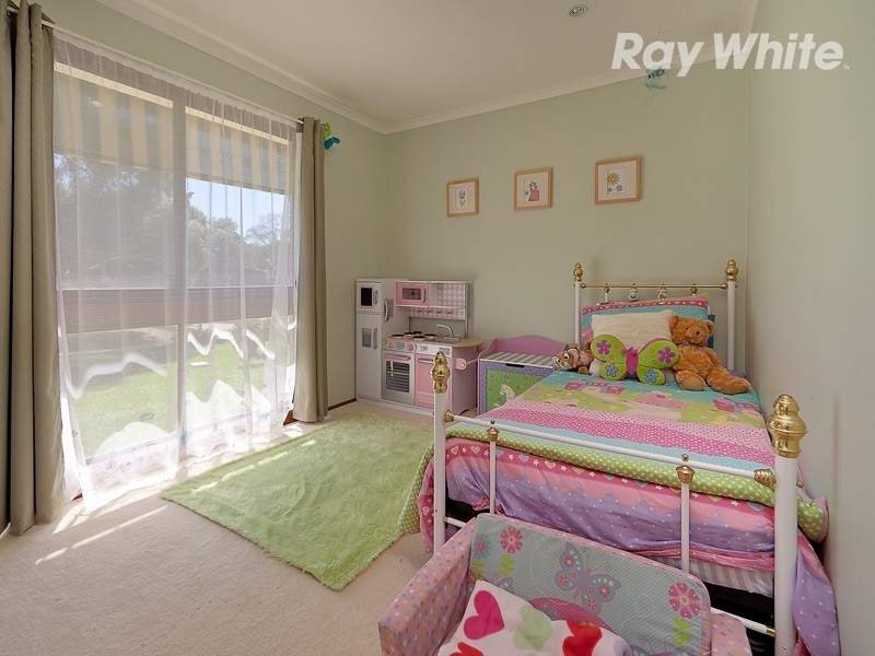 4 Budginigi Place, Thurgoona NSW 2640