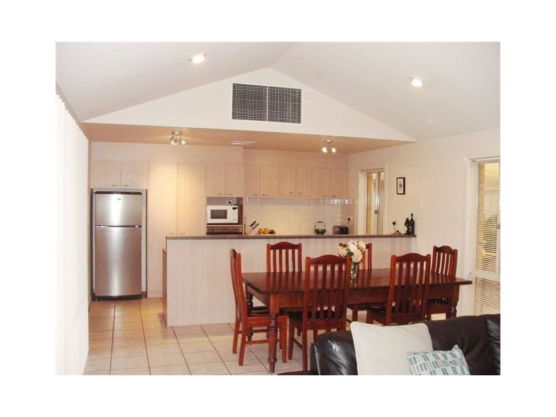 38  Sarson Road (Norris Park), Lavington NSW 2641