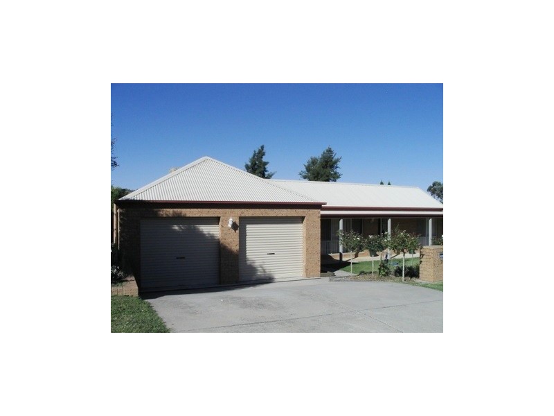 38  Sarson Road (Norris Park), Lavington NSW 2641