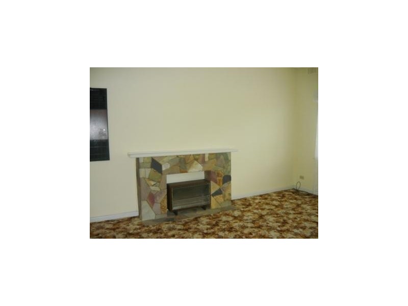 313 Wahroonga Road, Lavington NSW 2641