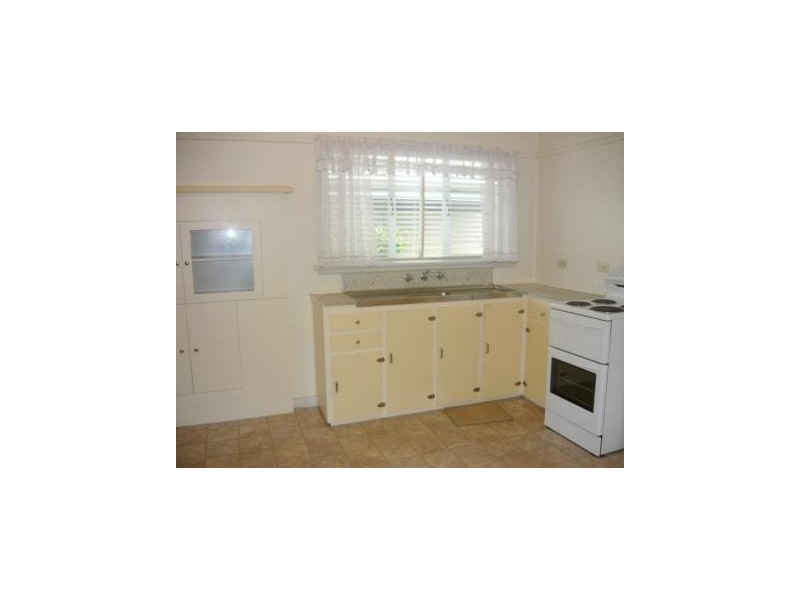 313 Wahroonga Road, Lavington NSW 2641