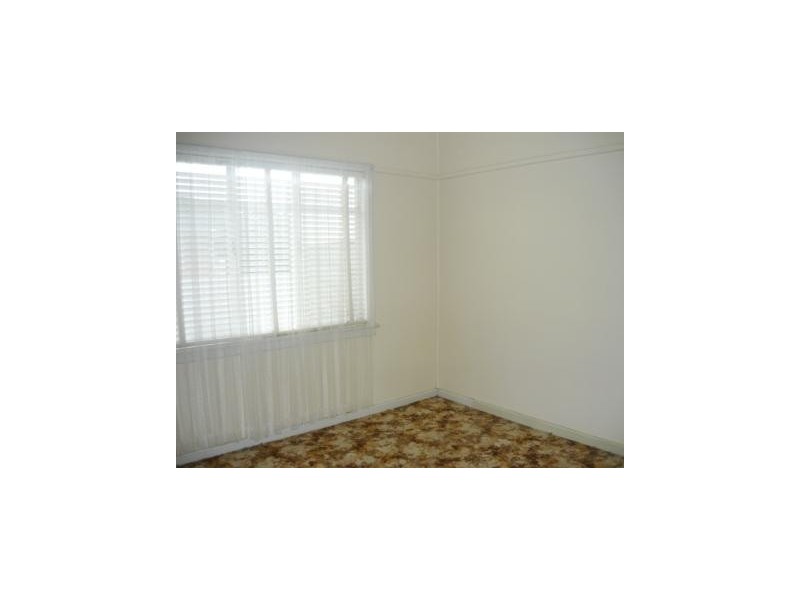 313 Wahroonga Road, Lavington NSW 2641