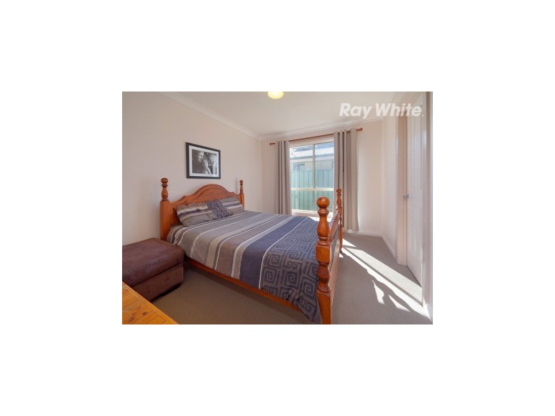 144 Kennedy Street, Howlong NSW 2643