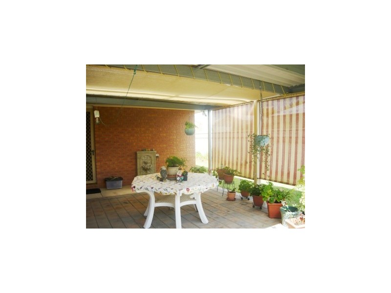 9/381 Dick Road, Lavington NSW 2641