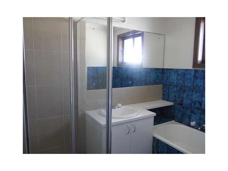 401 Elton Court, Lavington NSW 2641