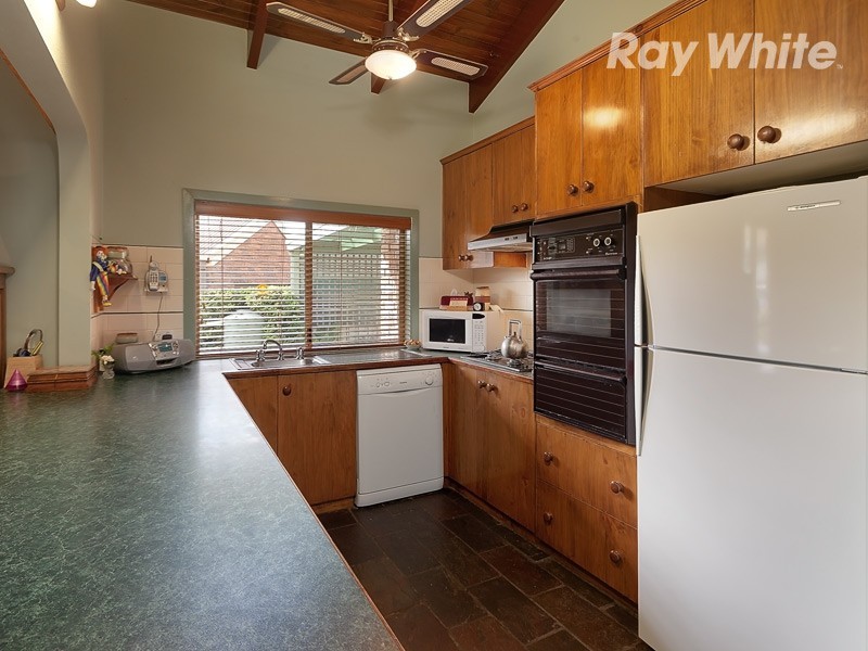 8 Watt Place, Lavington NSW 2641