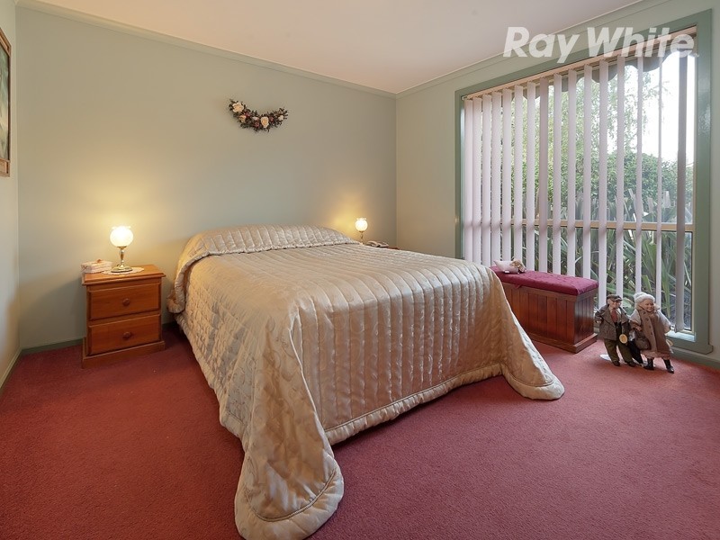 8 Watt Place, Lavington NSW 2641
