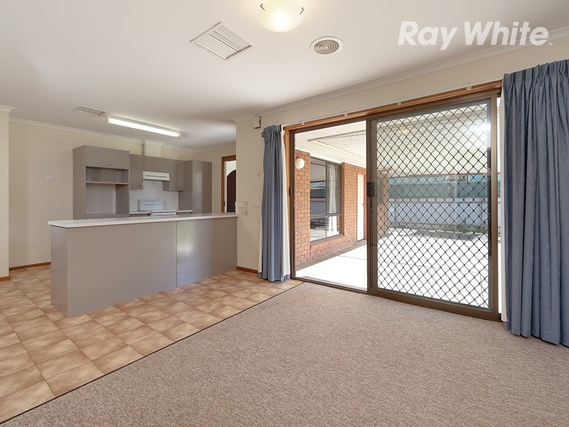 73 Wood Street, Jindera NSW 2642