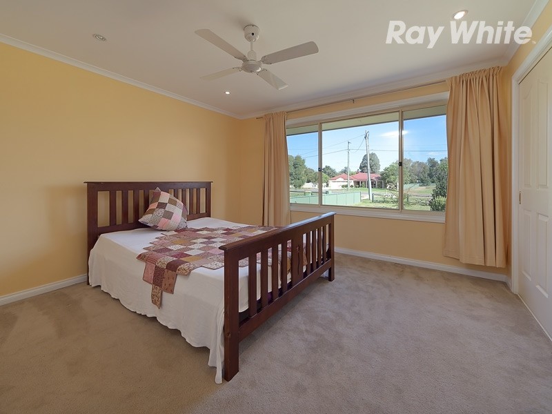 133 Clarke Street, Howlong NSW 2643