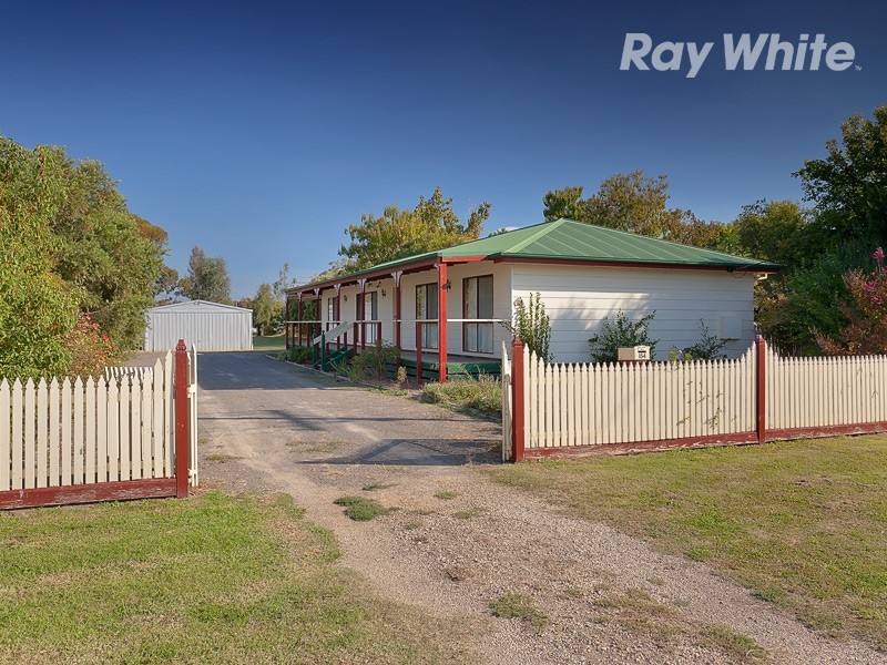 154 Victoria Street, Howlong NSW 2643