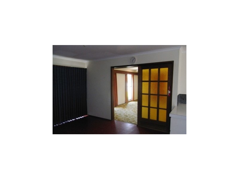 443 Kaitlers Road, Lavington NSW 2641