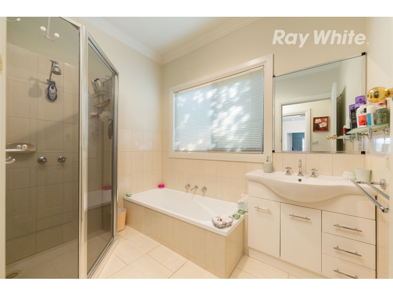 466 Douglas Road, Lavington NSW 2641
