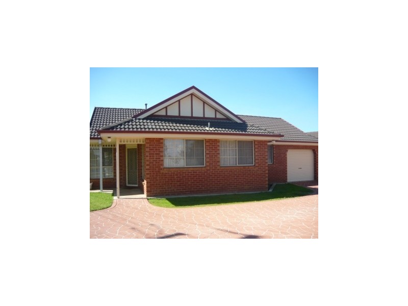 1/312 Diggers Road, Lavington NSW 2641