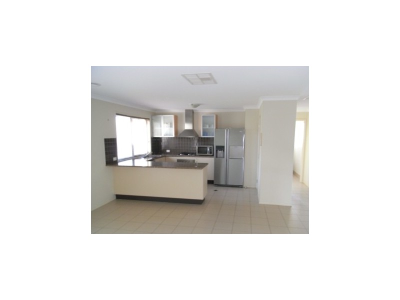 6 Lions Place, Culcairn NSW 2660