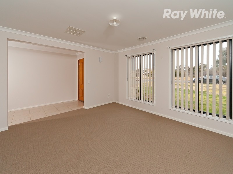 173 Kennedy Street, Howlong NSW 2643