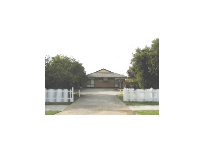 3/610 Kemp Street, Lavington NSW 2641