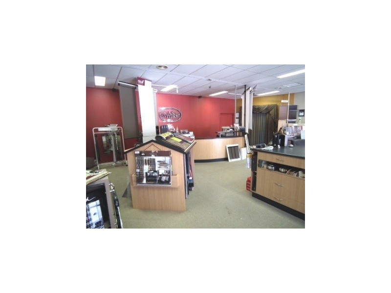 570 Macauley Street, Albury NSW 2640