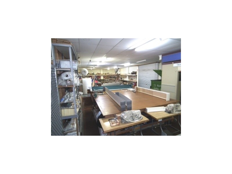 570 Macauley Street, Albury NSW 2640