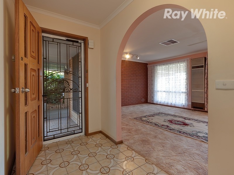 488 Laramee Drive, Lavington NSW 2641