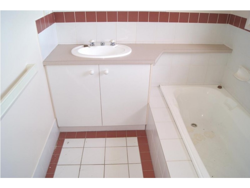 21 Sturtvale Court, Albury NSW 2640