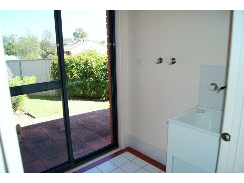 21 Sturtvale Court, Albury NSW 2640