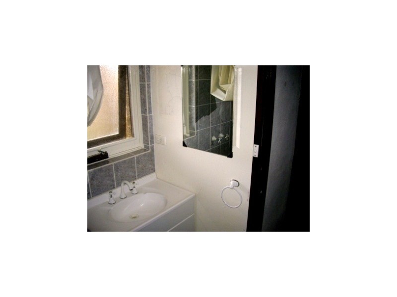 3/1060  Caratel Street, North Albury NSW 2640