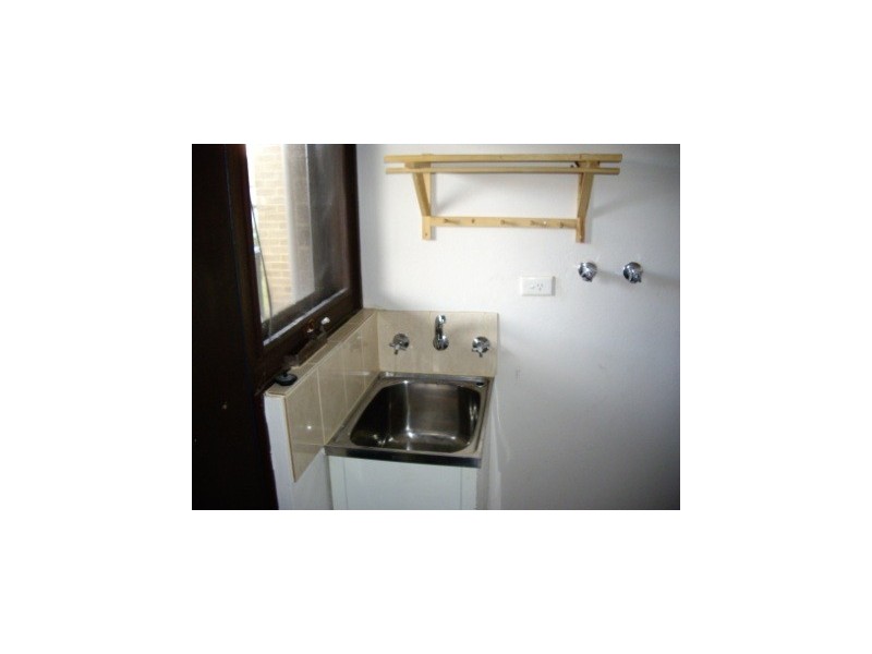 3/1060  Caratel Street, North Albury NSW 2640