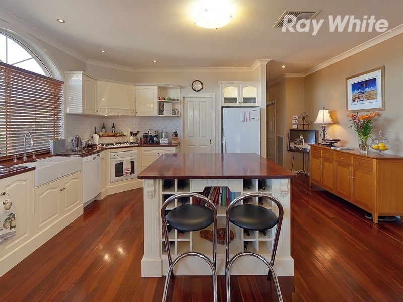 8  Blair Court (Norris Park), Albury NSW 2640